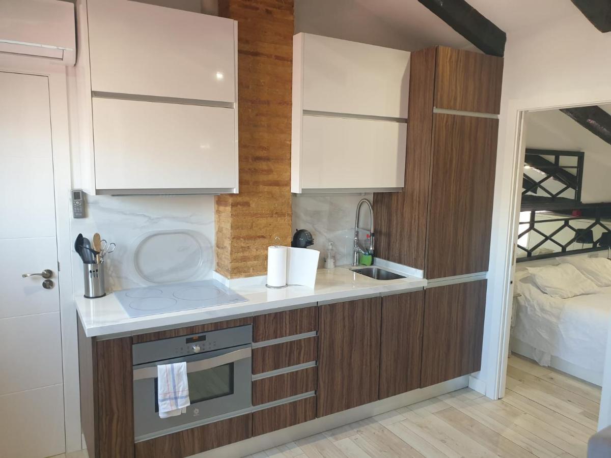 瓦伦西亚Atico Con Terraza Y Jacuzzi En El Centro公寓 外观 照片