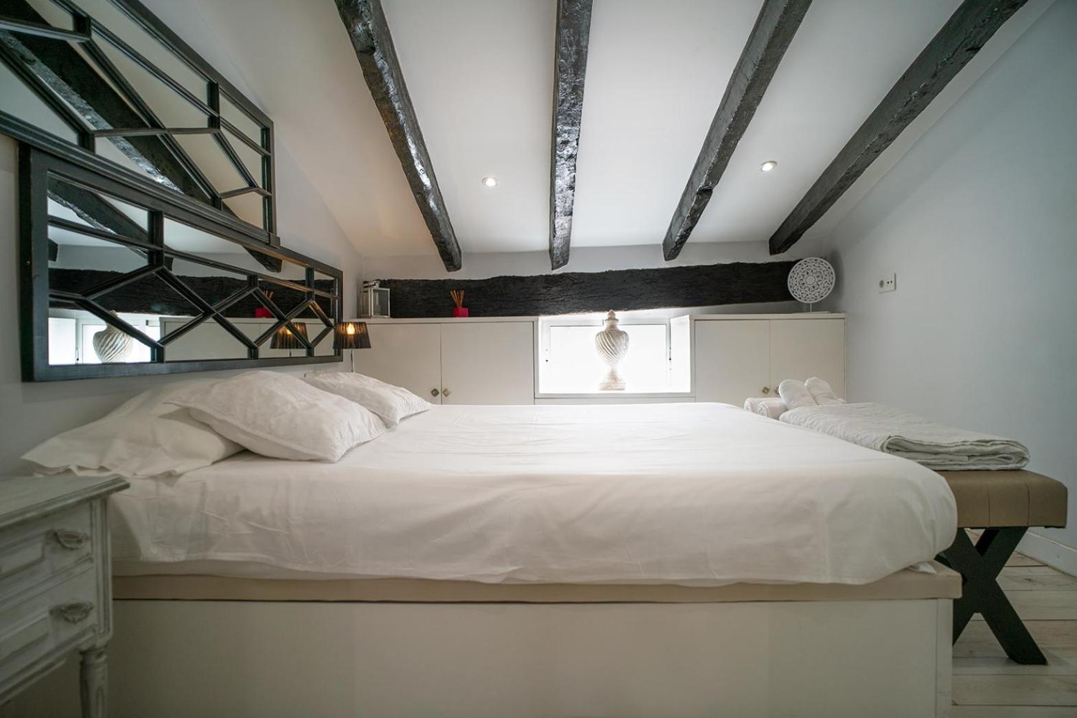 瓦伦西亚Atico Con Terraza Y Jacuzzi En El Centro公寓 客房 照片